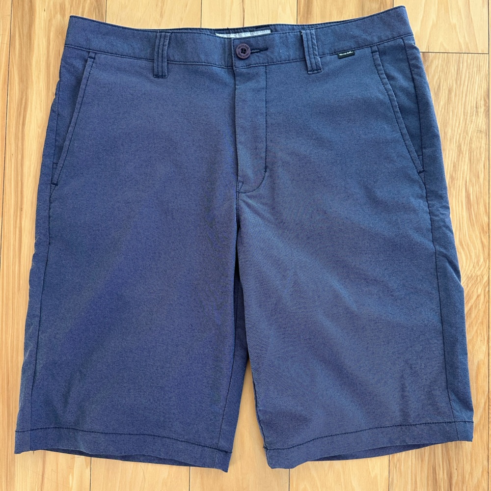 Travis Mathew Performance shorts size 32